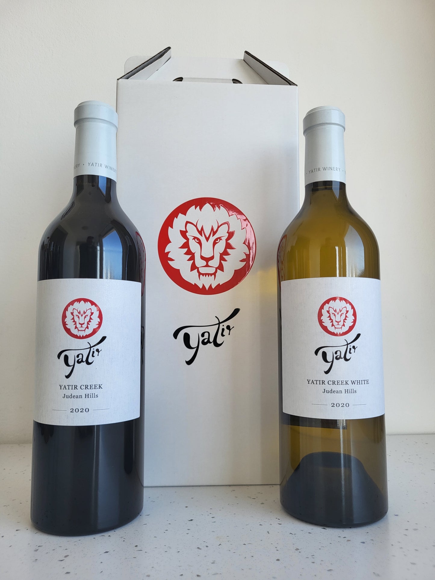 Yatir Creek Red&White in a box